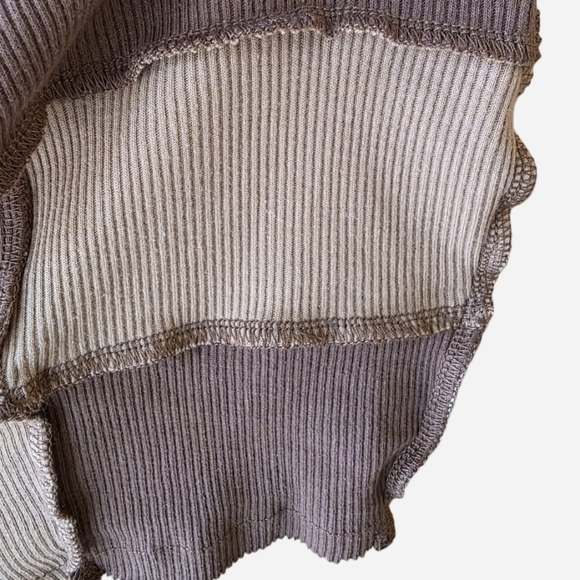 Patchwork Ribbed Crop Top - Picture 3 of 5